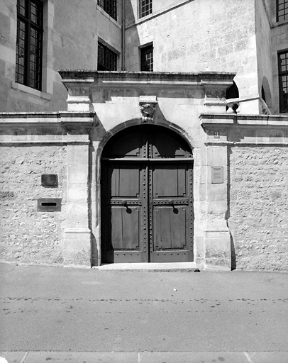 Hôtel dit des Evêques de Maillezais