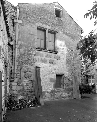 Façade postérieure.
