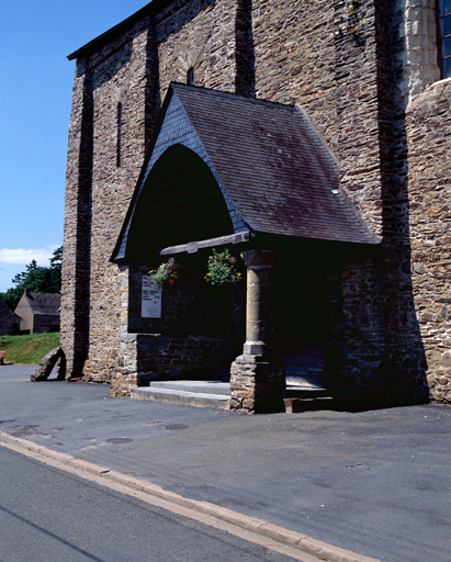 Auvent sur l'élévation méridionale.