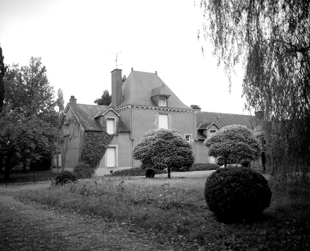 Paluel. Elévation antérieure du logis.