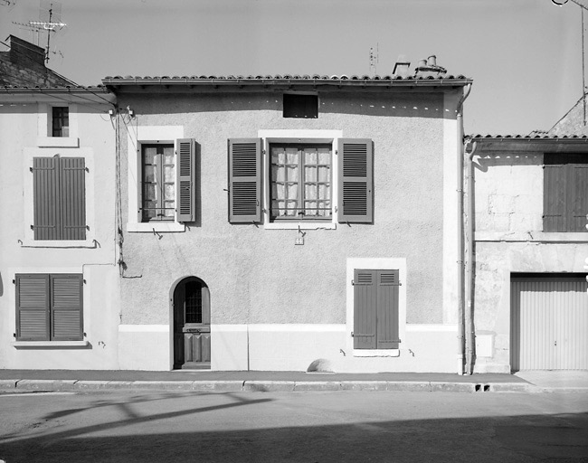 Façade de la maison, 44 rue Saint-Jean.