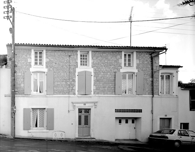 Maison 11-13, rue du Bédouard.