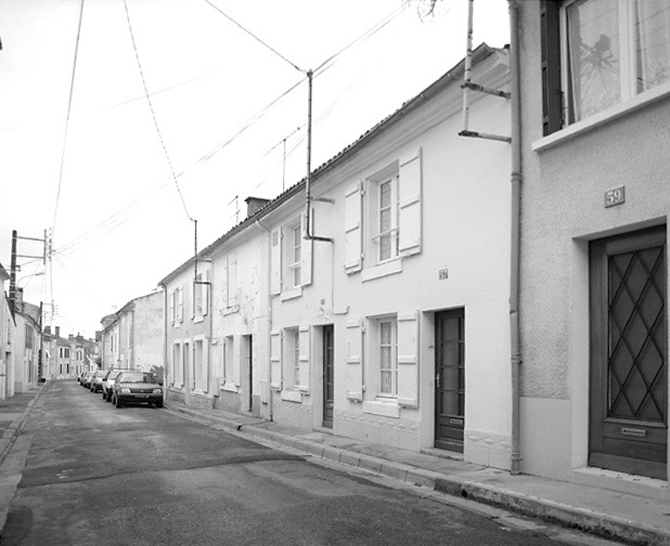 Série de trois maisons 53, 55 et 57 rue du Marchoux.