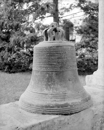 Cloche Médard