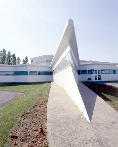 Entrée de l'usine. Vue prise de l'est.