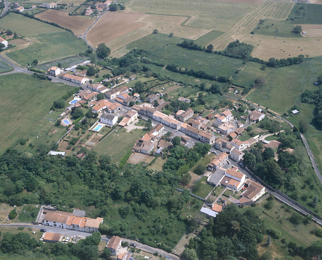 Vue aérienne de la Folie, à l'ouest de la ville.