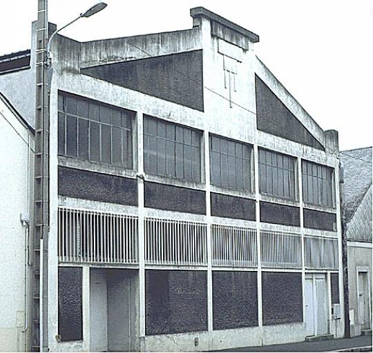 Vue d'ensemble sur rue.