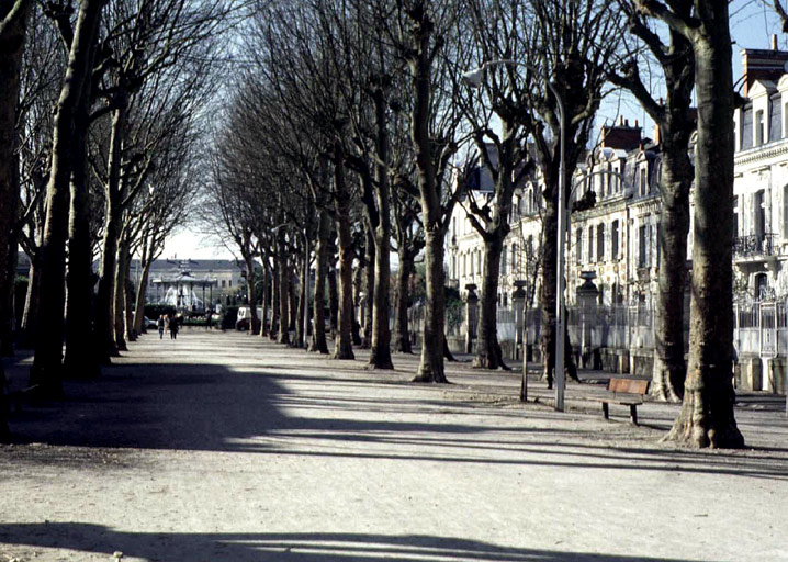 Promenade dite le Grand-Mail, puis avenue Jeanne-d'Arc