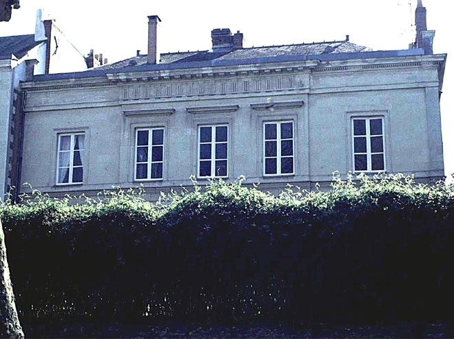 Elévation postérieure sur l'avenue Jeanne-d'Arc.