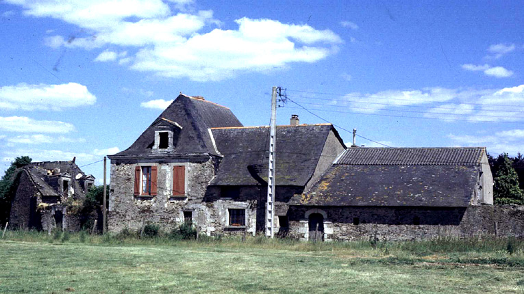 Vue d'ensemble sur le chemin, depuis l'ouest.