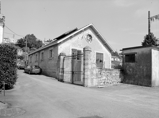L'usine élévatrice 8, rue de Genève.