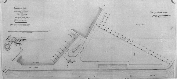 'Plan du port faisant suite au projet d'un bureau à bascule avec logement pour le préposé'. Plan au 1/500e signé et daté A. Garnereau, le 16 août 1844. A. D. Vendée Fi S 500/3.