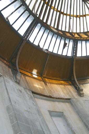 Cour principale : détail sur la verrière.