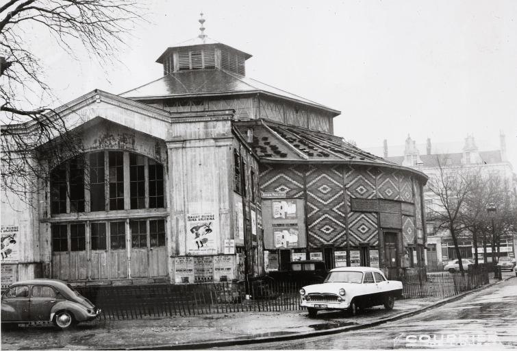 Cirque-théâtre dit le Théâtre national