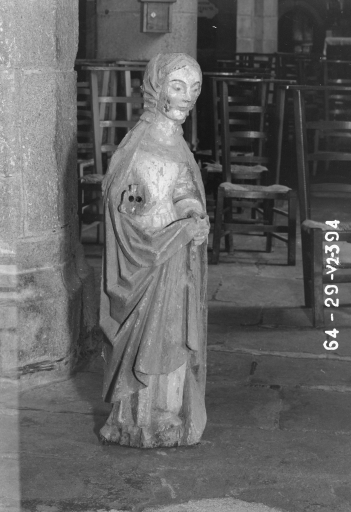 Statue de sainte