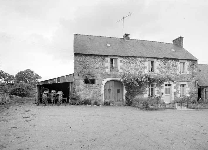 Façade sud, vue générale