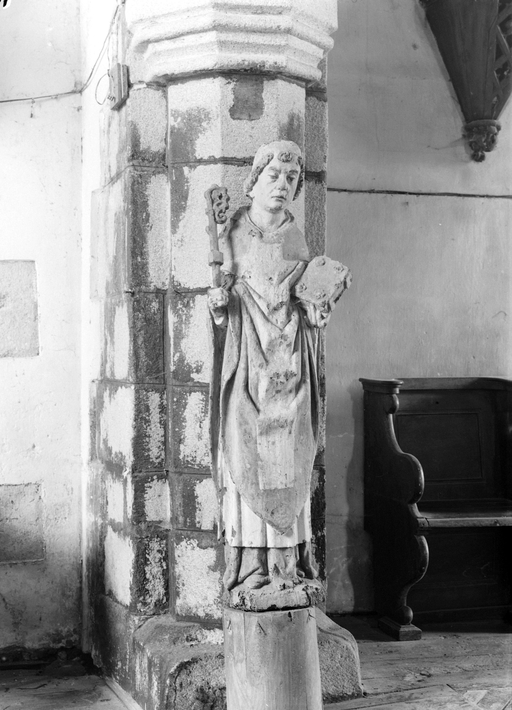 Statue (d'applique, petite nature) : saint Guénolé, église paroissiale Saint-Jean-Baptiste (Plourac'h)