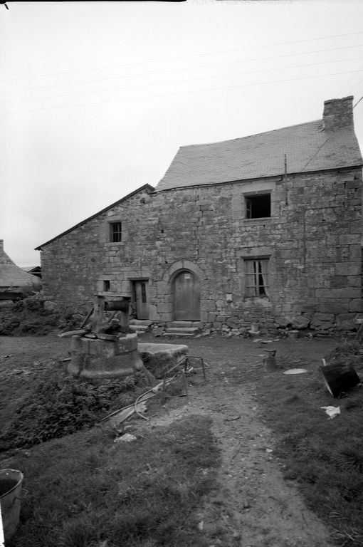 Vue générale de la façade sud