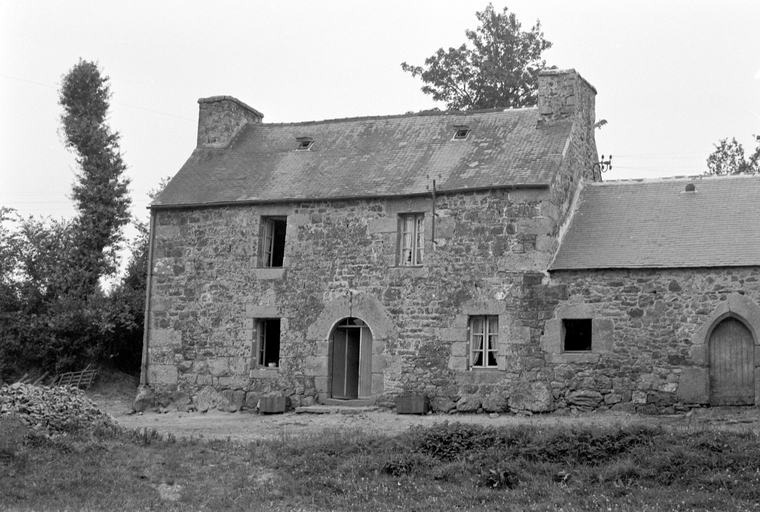 Vue générale de la façade sud