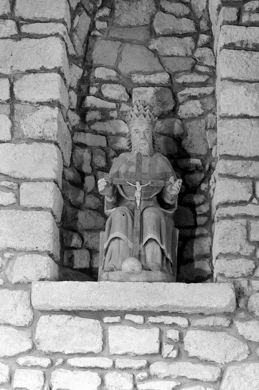 Statue (d'applique, petite nature) : trône de grâce, chapelle Saint-Michel (Glomel)
