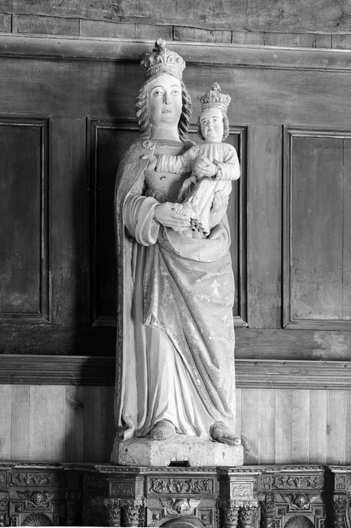 Statue (d'applique, petite nature) : Vierge à l'Enfant (1), église Paroissiale Saint Pierre (Plouguernével)