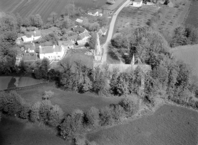 Chapelle Notre-Dame-de-la-Houssaye, la Houssaye (Pontivy)