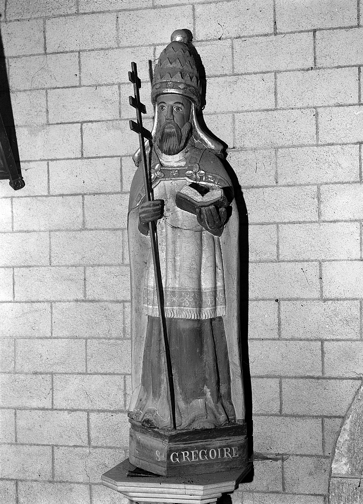 Statue (d'applique, petite nature) : saint Grégoire, chapelle Notre-Dame (Châteaulin)