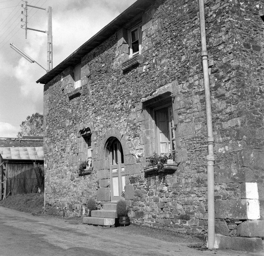 Vue générale en 1970 ; Rue d'Orgères