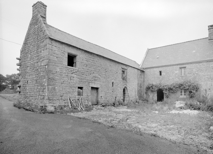 Vue générale des bâtiments