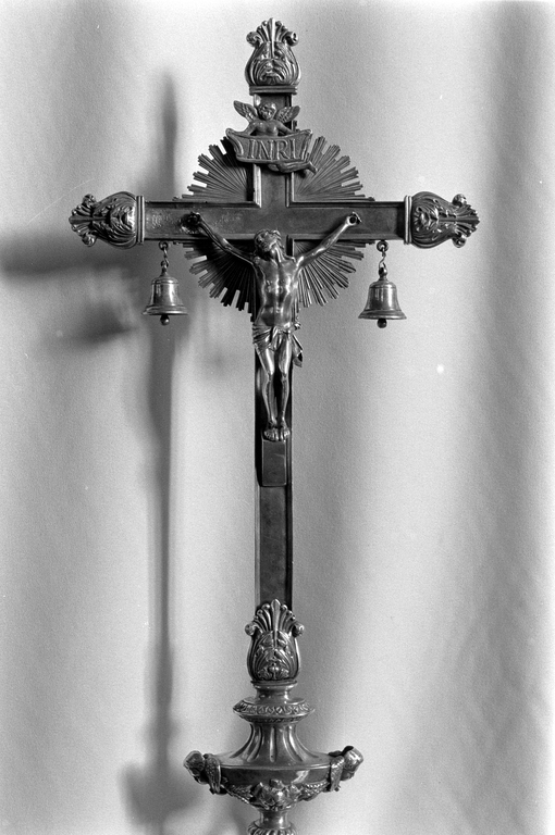 Croix de procession (2), église Paroissiale Notre-Dame (Kergrist-Moëlou)