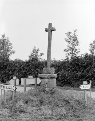 Croix de carrefour