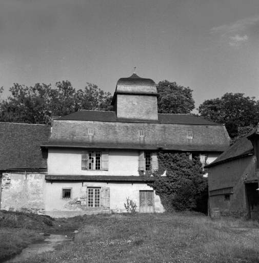 La Bretèche ; Vue générale du logis