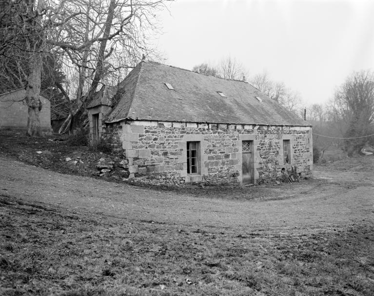 Minihy-Tréguier, le Pont Neuf : ancien moulin, élévation orientée vers le sud-est, photographie de 1974