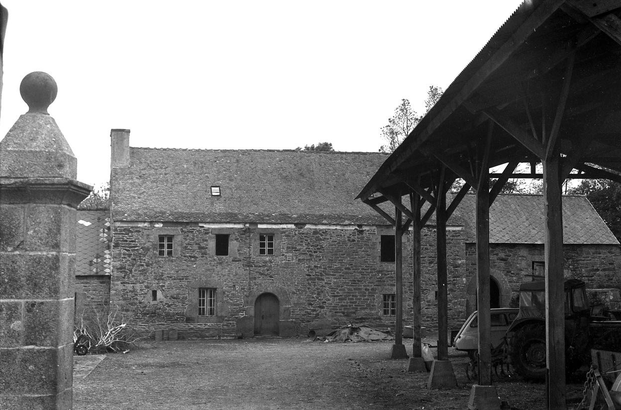 Vue générale de la façade sud