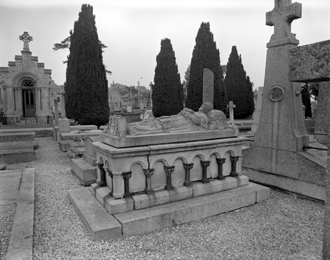 Tombeau du chanoine Brune