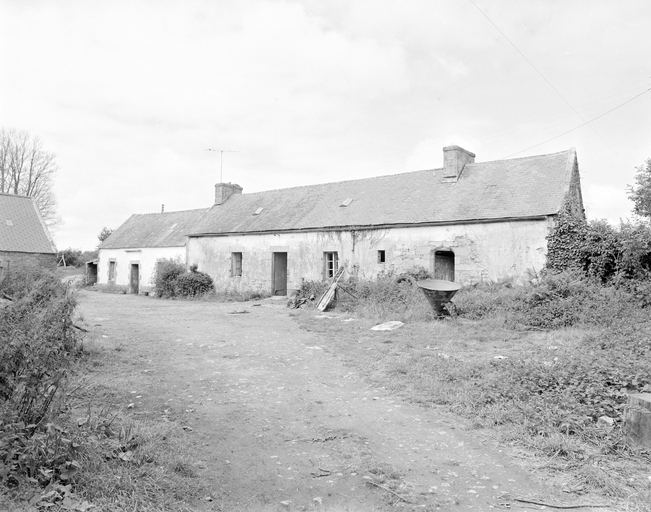 Les maisons et les fermes de la commune de Guiler-sur-Goyen