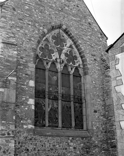 Église paroissiale Saint-Pierre, Saint-Paul
