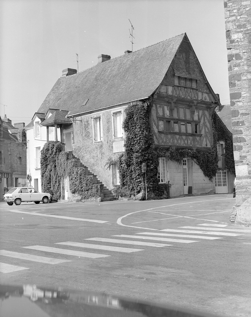 Vue générale sud-est.