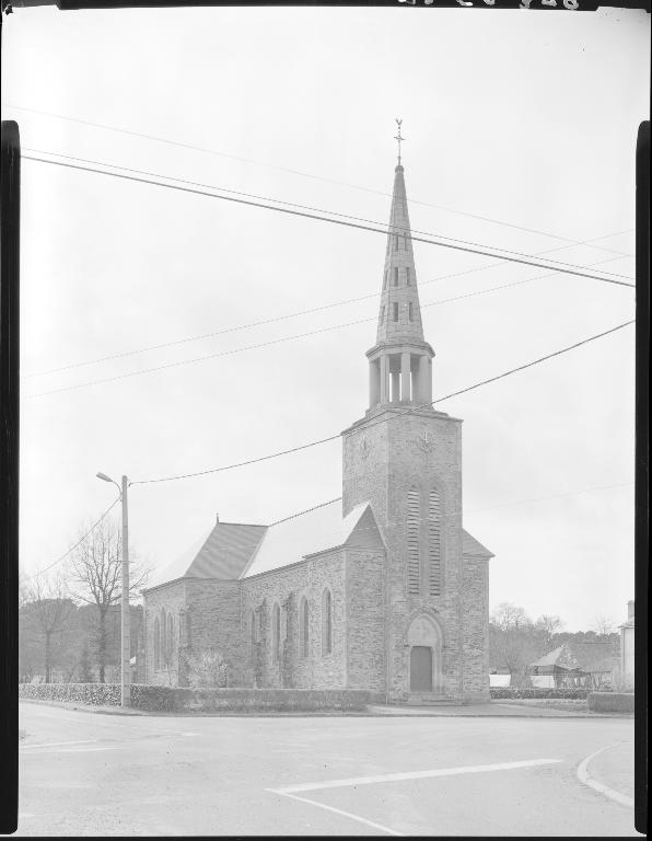 Église paroissiale vue du nord-est (état en 1983)