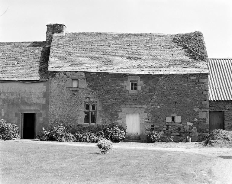 Façade sud, vue générale