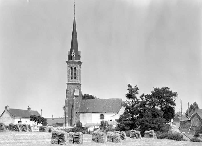 Eglise paroissiale Saint-Aubin (Saint-Aubin-des-Landes)