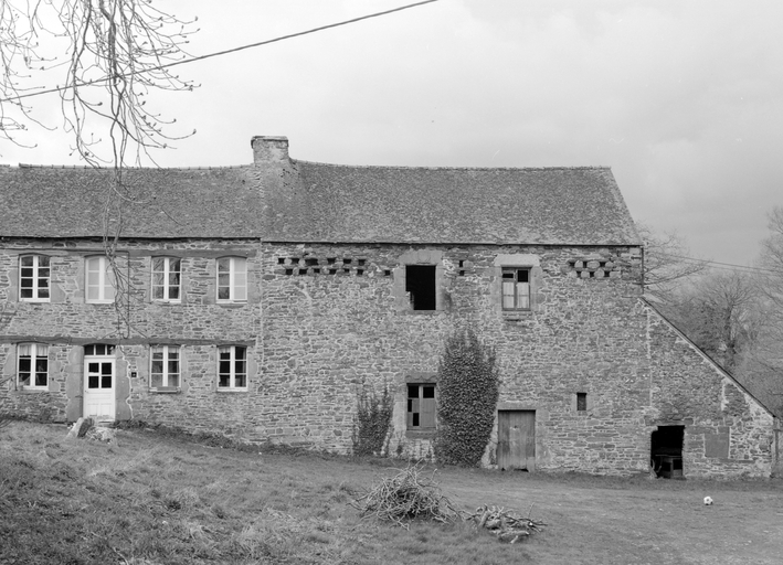 Manoir : élévation antérieure du logis (état en 1985)