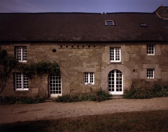 Logis élévation sud.