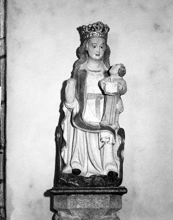 Statue : Notre-Dame de Kerzéan, chapelle Notre-Dame, Kerzéan (Plouescat)