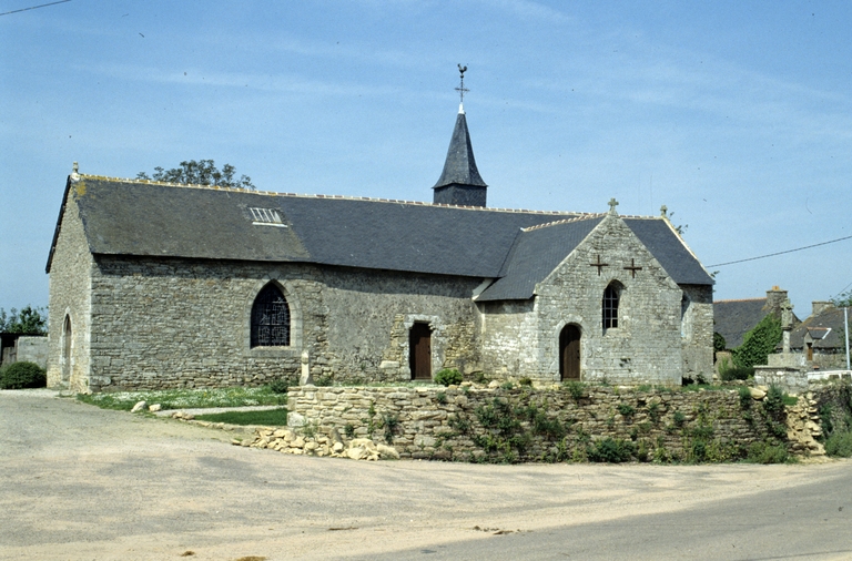 Élévation sud : vue générale prise du sud-ouest