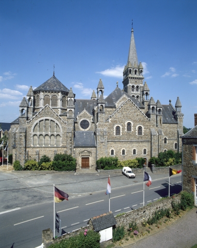 Prieuré Notre-Dame, Sainte-Trinité, église paroissiale de bénédictins (Tinténiac)