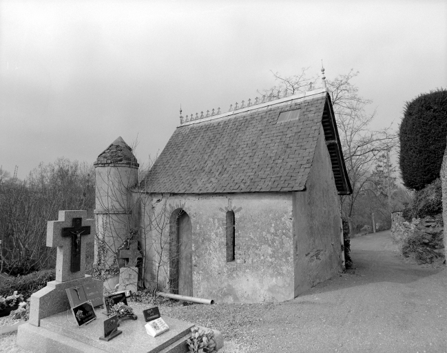 Chapelle Notre-Dame-de-la-Salette, chapelle de cimetière (Saint-Aubin-des-Landes)