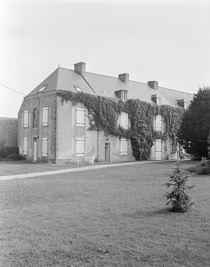 Manoir, élévation sud, partie ouest.