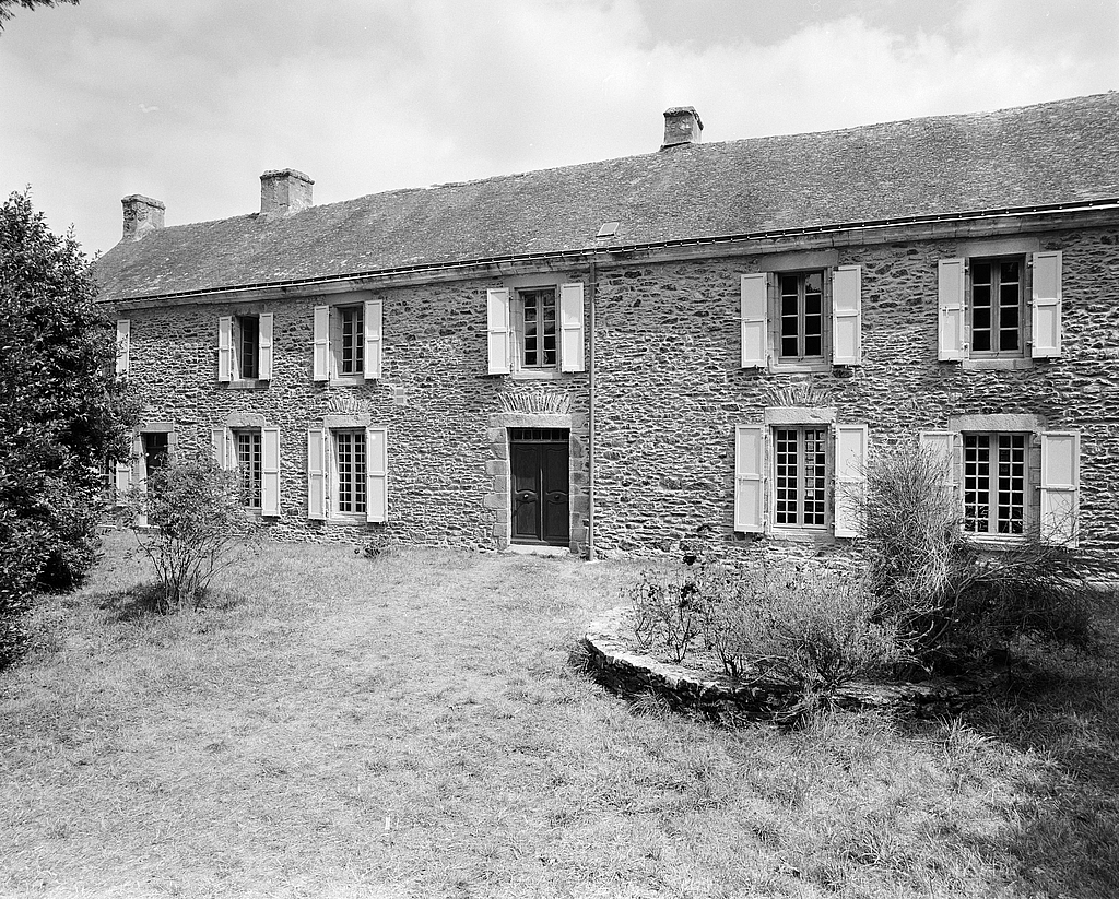 Manoir, élévation antérieure ouest.