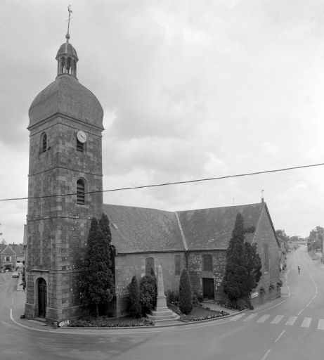 Prieuré de bénédictins, église paroissiale Saint-Jean (Coglès fusionnée en Les Portes du Coglais en 2017)